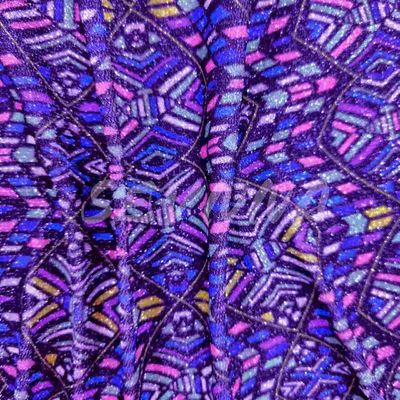 Dubbele gebreide weefsel - een essentieel materiaal voor duurzame en modieuze kleren