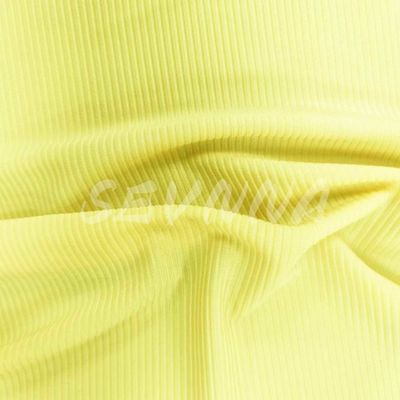 Adembenemend gerecycled zwembroek 85% gerecycled nylon 15% spandex voor strand en zwembad