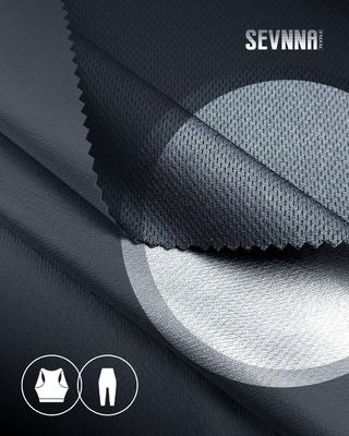 Hoogwaardige fietsstof met een breedte van 152 cm en een gewicht van 130 g/m² voor rekbare fietskleding