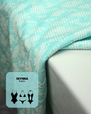 Premium textuurde zwembadstof met 135 cm breedte 195 gram gewicht en 50% gerecycled polyester samenstelling
