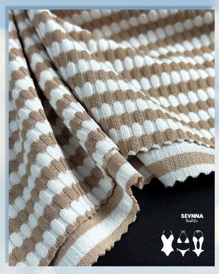 Breathable Recycled Swimsuit Fabric 320gsm Sneldrogend Duurzaam Stof voor de productie van zwembroeken