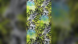Ademende gerecyclede badkledingstof gemaakt van gerecyclede vezels die UV-bescherming en weerstand bieden